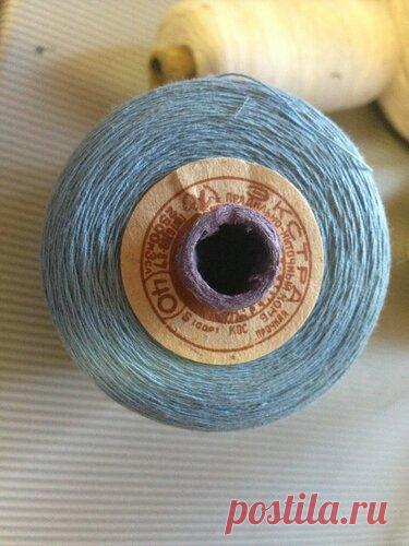 вышивает этими нитками AnnaLila https://vk.com/away.php?utf=1&to=http%3A%2F%2Fclub.osinka.ru%2Ftopic-154740%3Fp%3D16507457%2316507457  и  https://vk.com/away.php?utf=1&to=https%3A%2F%2Fclub.osinka.ru%2Ftopic-154655%3Fp%3D16505831%23top