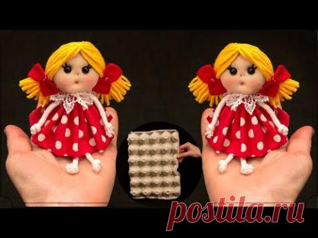 Кукла из ткани и коробки для яиц - простая идея создания игрушки!