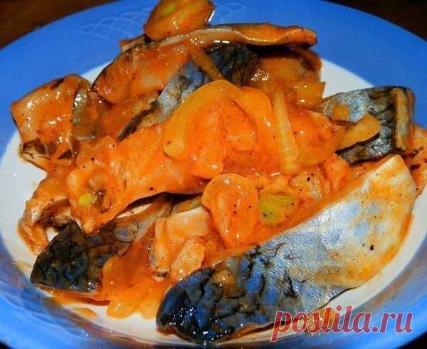 25 рецептов из рыбы:
1. Обалденная запеченная рыбка

2. Невероятно вкусная рыба под соусом

3. Вкусная скумбрия в фольге

4. Рыбные фрикадельки в сливочном соусе

5. Филе рыбы, запеченное под горчицей

6. Белая рыба с соусом и овощами

7. Тилапия с чесноком и лимоном

8. Рыба 
