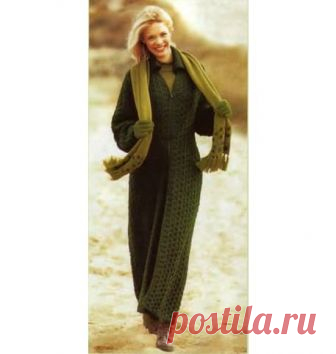 Длинное вязаное пальто спицами. Схема, техника выполнения, выкройка Длинное, до щиколоток, пальто можно носить с абсолютно любой одеждой. Размер: 38/40.