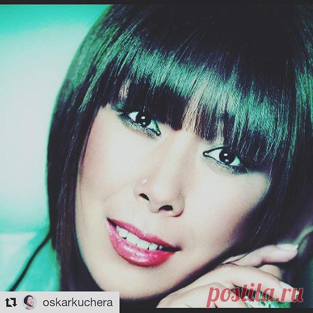 Оскарио, спасибо, дружище! 😁❤
#Repost @oskarkuchera
・・・
Дорогая Анита! С днём рождения!!!! Будь счастлива! Ты талантище и паровоз, несущийся к солнцу и дарящий радость, везущий за собой вагоны любви! Не останавливайся!!! #АнитаЦой #HBD