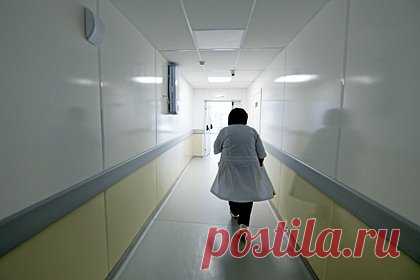 Раскрыто число увольняющихся в первый год работы медиков в России