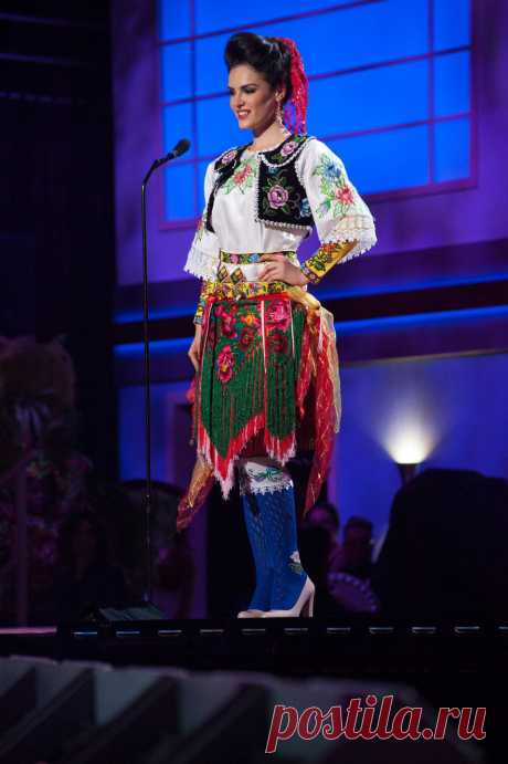 Miss Universe National Costumes 2015 - Album on Imgur
