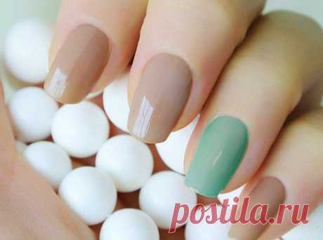 Маникюр по фэн-шуй
Как привлечь в жизнь богатство, любовь или счастье, правильно накрасив ногти?
Супермодный маникюр, в котором сочетаются два цвета, не только стильно смотрится, но и может изменить жизнь к лучшему – если сделать его в соответствии с принципами фэн-шуй. &gt;&gt;&gt;