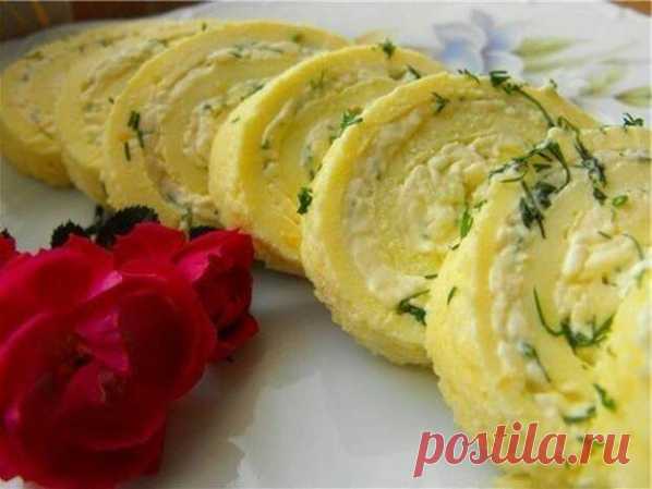Закусочный рулет с начинкой из плавленного сыра | Четыре вкуса