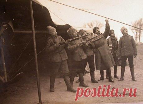 Группа солдат и офицеров XX корпусного  / Историческая справка