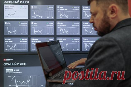 В России назвали нежелательный для экономики курс доллара