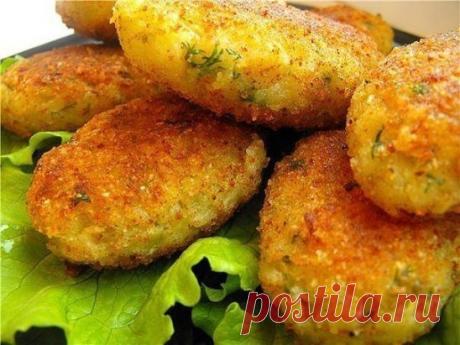 Капустные котлеты
1 кг капусты
1 луковица
0,5 ст. манной крупы
0,5 ст. муки
2 зуб. чеснока
зелень(у меня укроп)
растительное масло для жарки
панировочные сухари
соль по вкусу
специи по вкусу