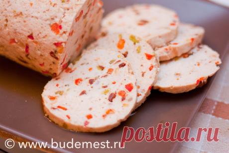 Польпеттоне из индейки с оливками, вяленным томатом, болгарским перцем и фисташками - Будем есть