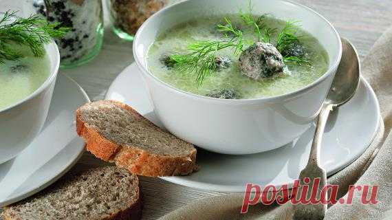 Острый лимонно-яичный суп с мясными фрикадельками