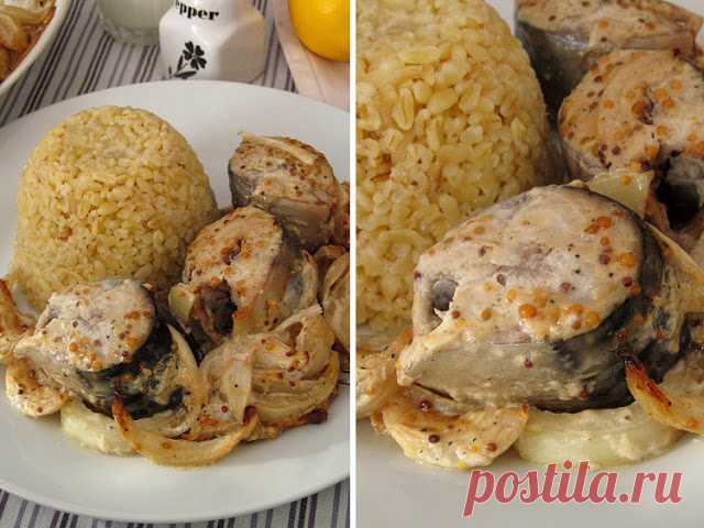 Скумбрия запеченная в горчичном соусе с Булгуром на молоке (Sütlü Bulgur Pilavı)