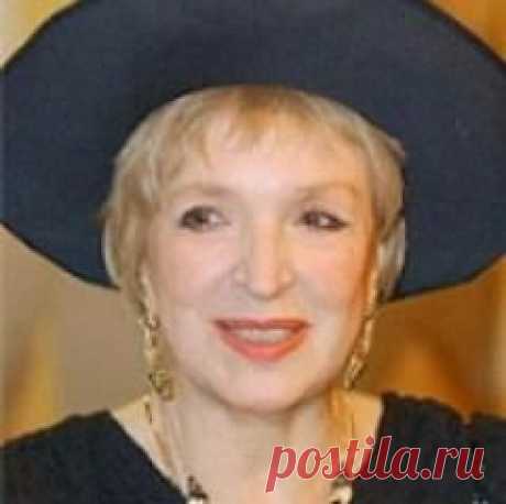 Сегодня 01 июля в 1925 году родился(ась) Клара Лучко