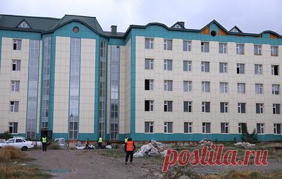 В Кизилюрте завершат строительство больницы-долгостроя в 2023 году. Объект возводится с 2008 года