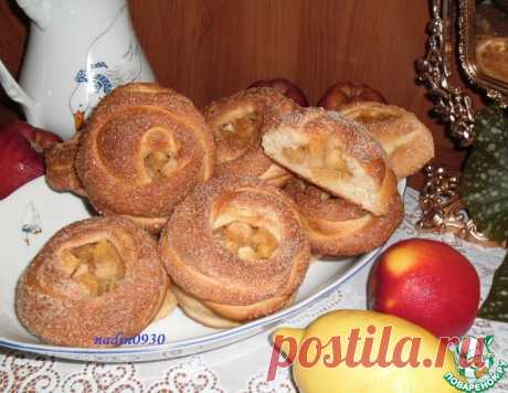 Ватрушки сдобные с яблоками – кулинарный рецепт