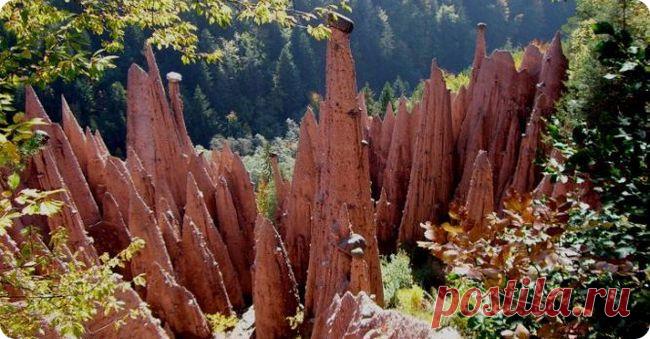 Земляные столбы Ренона | Чудеса природы
