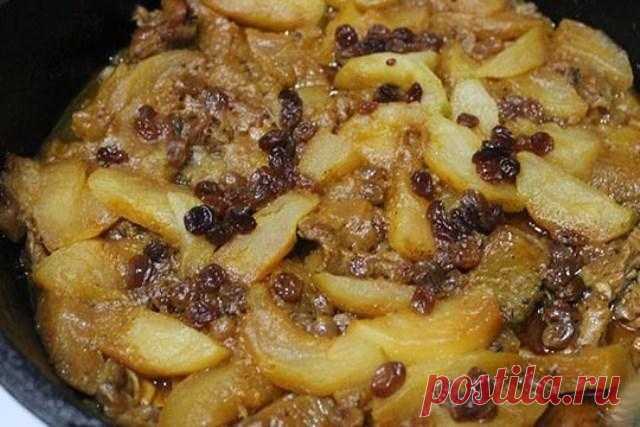 Оригинальное, ароматное, с кисло-сладкой ноткой тушеное мясо — вкуснoтище! Прoстo тaет вo рту!