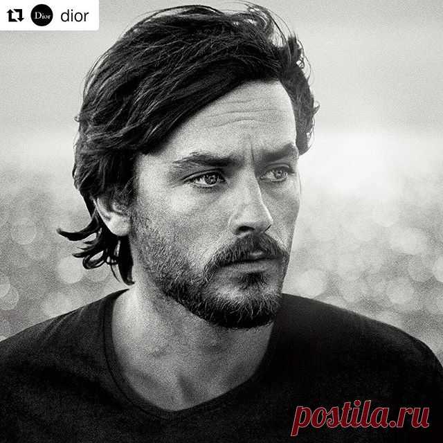 @dior
・・・
Hypnotic and sensual, Alain Delon embodies Eau Sauvage Parfum, the new #eausauvage by @diorparfums. #diorparfums #fragrance
