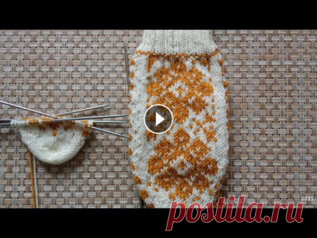 МК варежки жаккардовым узором спицами 1 часть
вышивка одуванчик