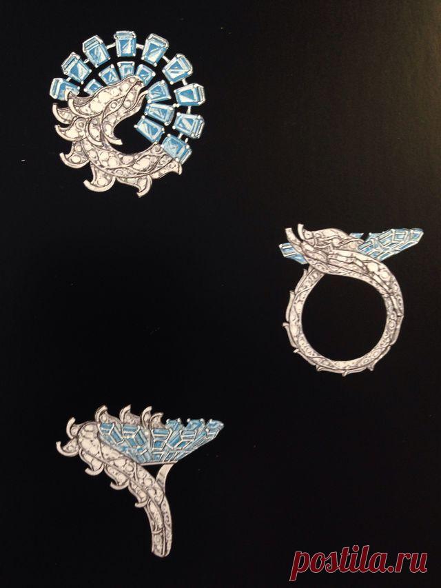 Кольцо. Женское кольцо. Дракон. Аквамарины. Желтое золото.