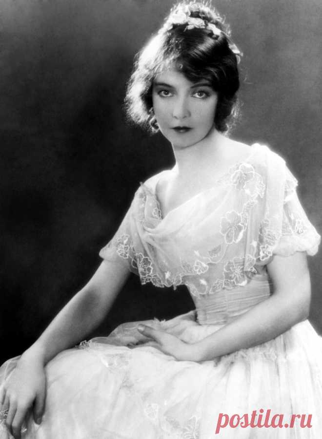Лиллиан Гиш (Lillian Gish)
