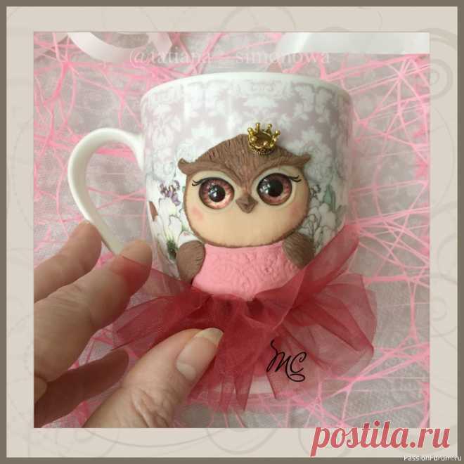 Кружка с декором из полимерной глины 