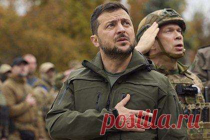 В Италии Зеленского назвали вышедшим из-под контроля Франкенштейном. Главный редактор итальянской газеты Il Fatto Quotidiano, журналист Марко Травальо в своей статье назвал президента Украины Владимира Зеленского Франкенштейном, который «вышел из-под контроля своих создателей». Травальо подчеркнул, что считает необходимым указать Зеленскому единственный верный путь — мирные переговоры.