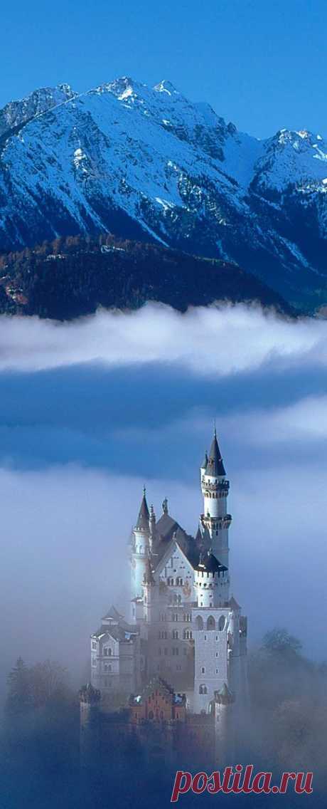 (1) Neuschwanstein Castle, Bavaria | things I love