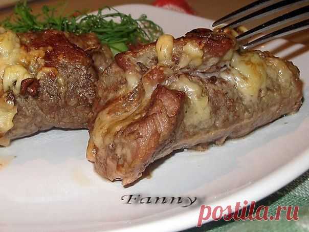 Мясные рулетики с начинкой