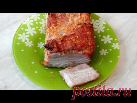 Вкусная грудинка по домашнему, запечённая в духовке