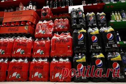 О соперничестве Coca-Cola и Pepsi снимут фильм. Кинокомпания Sony Pictures снимет фильм о конкуренции между двумя корпорациями — Coca-Cola и Pepsi — в середине 80-х годов. Картина получила название Cola Wars («Войны Колы»). По данным издания, Sony приобрела права на экранизацию проекта за сумму, превышающую миллион долларов. Сценаристами выступят Шуман и Квин.