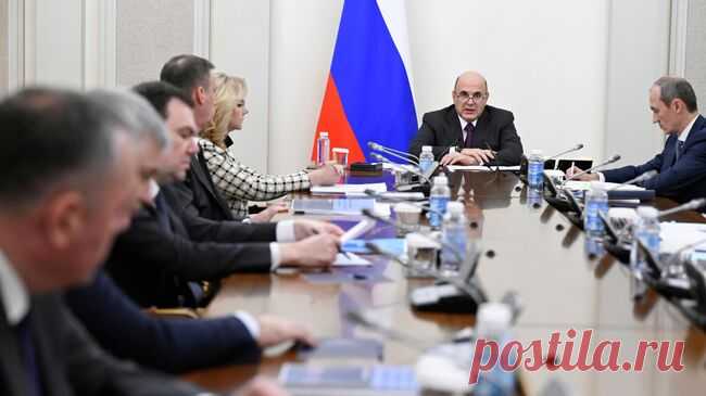 Мишустин призвал регулировать конкуренцию в сфере онлайн-торговли