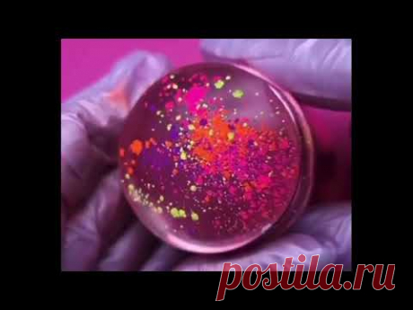 МК дизайна маникюра - Стемпинг неоновыми пигментами