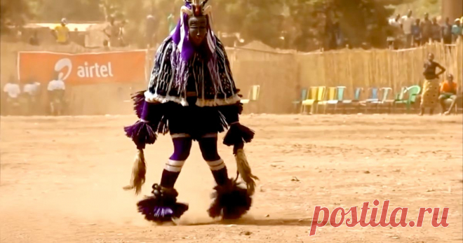 Виртуозный танец ногами под песню «Hafanana» Порой кажется, что включена ускоренная перемотка кадров. Удивительно, как танцору удаётся выделывать такую «мелко-быструю» дробь.