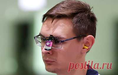 Стрелок Аристархов доволен бронзовой медалью чемпионата мира. Аристархов набрал 556 очков в стрельбе из пистолета с 50 метров