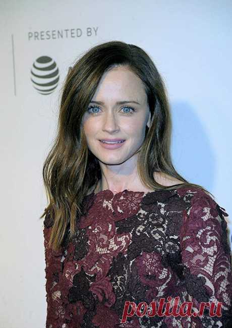 Алексис Бледел