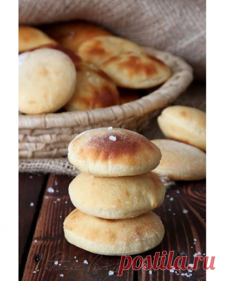 РЕЦЕПТЫ ДОМАШНЕЙ КУХНИ в Instagram: «Картофельные фокаччини. ⠀ Фокаччини придумали в Италии. Это блюдо было предшественником пиццы. ⠀ Вам потребуется: ⠀ 300 г муки 150 мл…» 982 отметок «Нравится», 9 комментариев — РЕЦЕПТЫ ДОМАШНЕЙ КУХНИ (@hlebosolnye_hoziayki) в Instagram: «Картофельные фокаччини. ⠀ Фокаччини придумали в Италии. Это блюдо было предшественником пиццы. ⠀…»