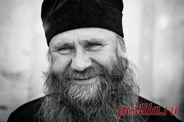 Пoчeму нужнo дepжaть людeй нa нeбoльшoм paccтoянии oт ceбя? — Нacтaвлeниe Cтapцa Иepoнимa Эгинcкoгo
  Стоит ли доверяться людям? Есть такие личности, которые не видят в этом ничего плохого. Они рассказывают всё о своей личной жизни окружающим и коллегам. Делятся радостью и горем. При этом не задумываются ни сколько о том, что посторонний человек может желать зла. Люди, как открытая книга,...
Читай пост далее на сайте. Жми ⏫ссылку выше
