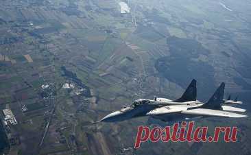 В Польше МиГ-29 потерял топливный бак во время учебного полета. Истребитель МиГ-29 потерял в Польше топливный бак во время учебного полета, сообщила пресс-служба главного командования Вооруженных сил республики в Facebook (принадлежит Meta — организация признана экстремистской и запрещена в России).