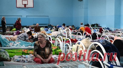 Власти Белгородской области размещают жителей Краснояружского района в ПВР. Власти Белгородской области продолжают размещать жителей Краснояружского района, где замечена активность ВСУ, в пунктах временного размещения. Сейчас в посёлке Ракитное развёрнут пункт распределения, откуда людей направляют в ПВР в разных районах и округах региона. Читать далее