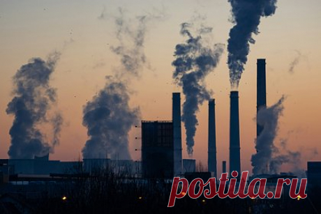 Раскрыта опасность кратковременного загрязнения воздуха. Согласно данным ученых Университета Монаша в Австралии, более одного миллиона летальных случаев во всем мире происходит из-за вдыхания мелких твердых частиц PM 2,5 в течение нескольких часов или дней, при этом в Восточной Азии этот показатель на 50 процентов выше, чем в среднем по миру.