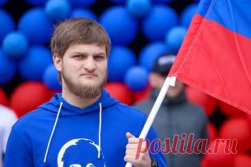 В Чечне объяснили назначение 18-летнего сына Кадырова на пост главы «Ахмата»