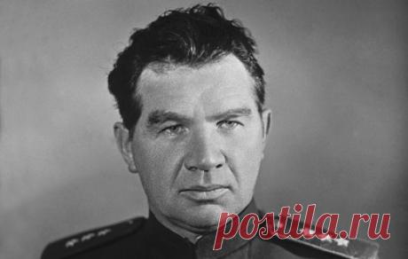 Железная рука командарма Чуйкова: какова роль генерала в обороне Сталинграда. Алексей Исаев — о стратегии, успехах и неудачах в ходе боев по защите города в сентябре — ноябре 1942 года