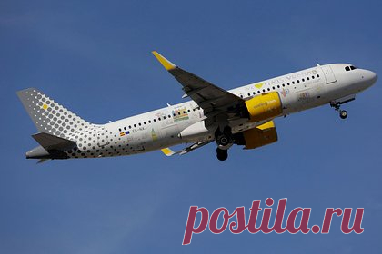 Франция потребовала разъяснений от Испании после снятия с рейса еврейского хора