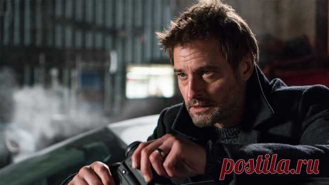 Джош Холлоуэй, 20 июля, 1969