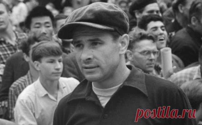 Льва Яшина включили в список самых влиятельных футболистов в истории. Список из 50 человек был составлен британским журналом FourFourTwo. В нем в том числе есть Лионель Месси, Криштиану Роналду, Пеле и Диего Марадона