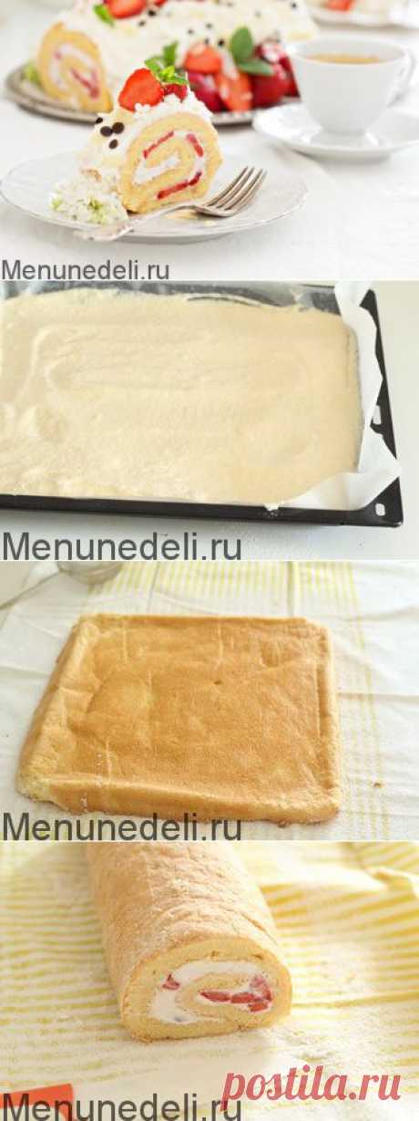 Рулет с клубникой и сливками