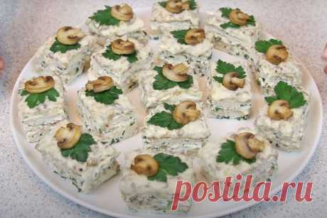 Новое блюдо из курицы, на которое гости накидываются первым делом