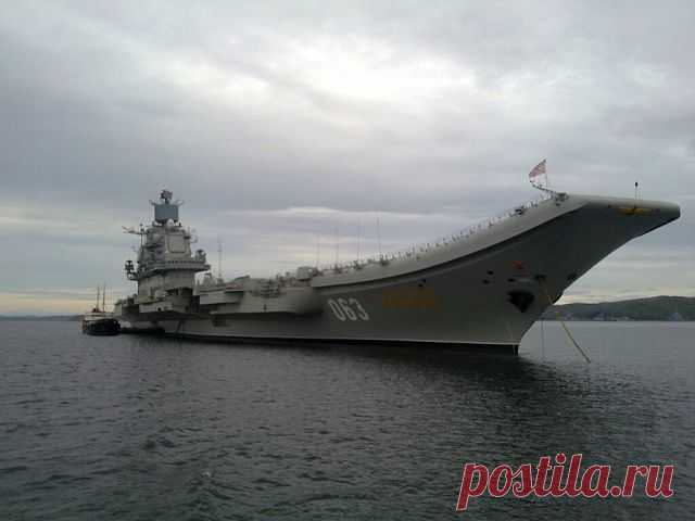 ВОЕННО-МОРСКОЙ ФЛОТ - КСФ,КТОФ,КЧФ,ДКБФ,КФ,МЧПВ ,,
Ренат Бациев