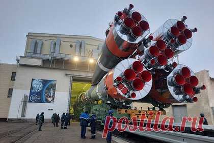 Российский «Союз» с астронавтом НАСА стартовал с Байконура. С космодрома Байконур в Казахстане стартовала ракета «Союз-2.1а» с пилотируемым космическим кораблем «Союз МС-22», получившая название «К.Э. Циолковский», следует из трансляции, ведущейся «Роскосмосом». На борту корабля находятся космонавты Сергей Прокопьев и Дмитрий Петелин и астронавт Франциско Рубио.