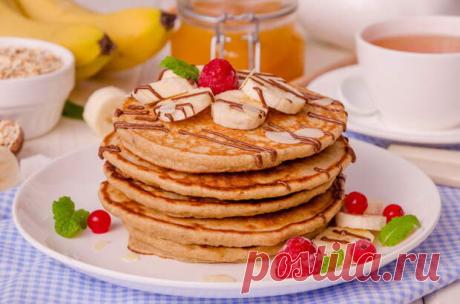 Овсяные БЛИНЧИКИ с бананом. Вкуснотища! - Ваши любимые рецепты
                                             - 16 февраля
                                             - 43022725987 - Медиаплатформа МирТесен Сегодня хочу поделиться с вами рецептом очень вкусных и при этом полезных овсяных панкейков с бананом. Такие панкейки идеально подойдут для воскресного завтрака и обязательно придутся по вкусу как взрослым, так и маленьким едокам. Готовятся овсяные панкейки с бананом про...